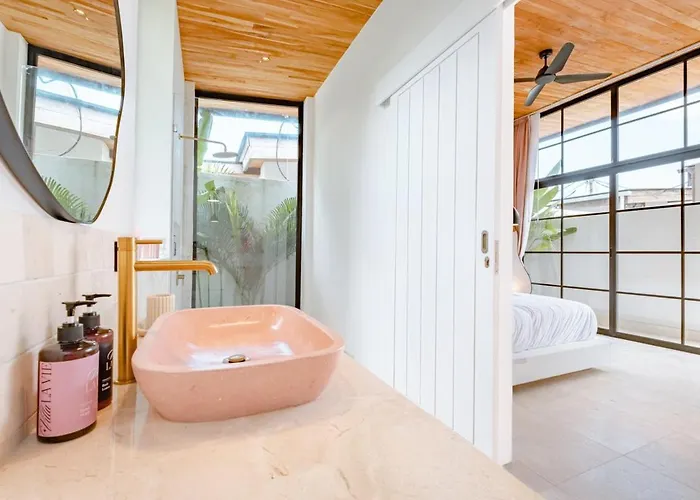 La Vie Villa